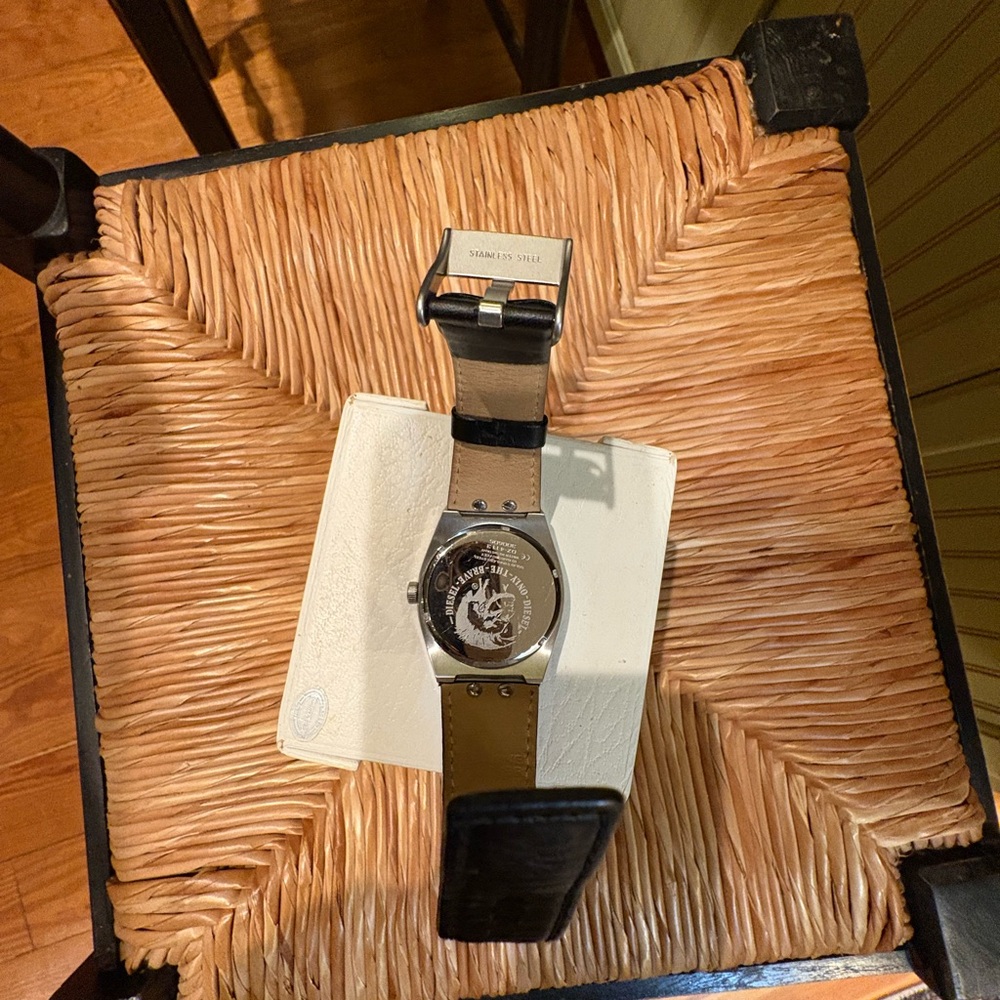 Diesel Watch - Picture 6 of 12
